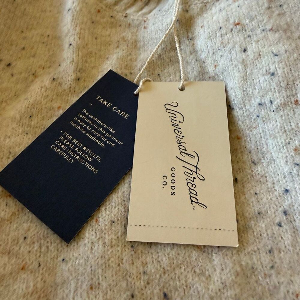 NEW Universal Thread Sweaters Bundle Of Three Cre… - image 12